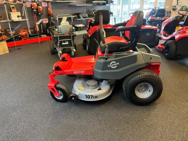 Cramer 82ZT107 82V Zero turn zitmaaier - Afbeelding 5