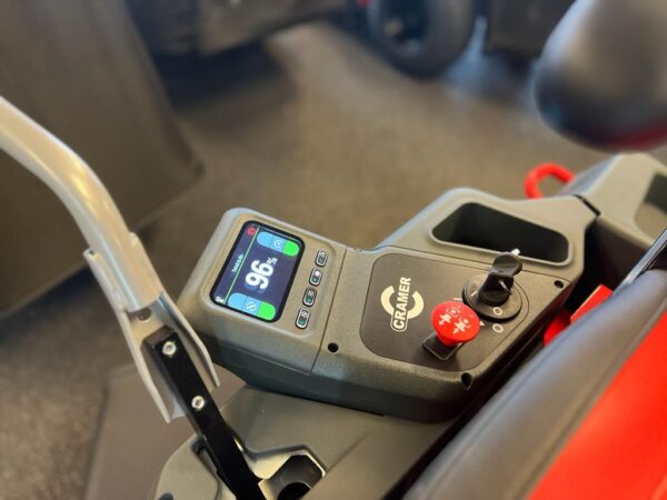 Cramer 82ZT107 82V Zero turn zitmaaier - Afbeelding 6