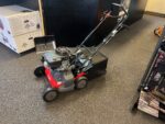 Lazer XEUSweepy borstelmachine voor kunstgras