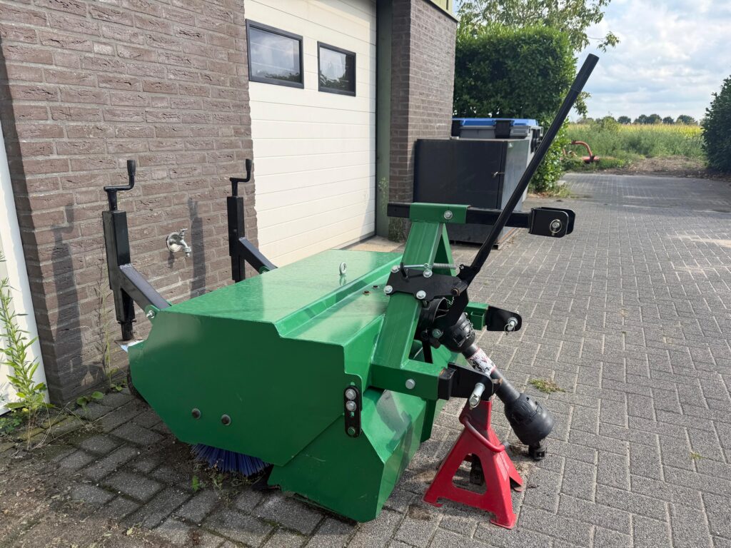 Kraffter SP 115 veegmachine